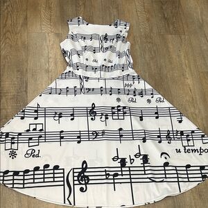 Musical Note Print Swing Dress - Black & White